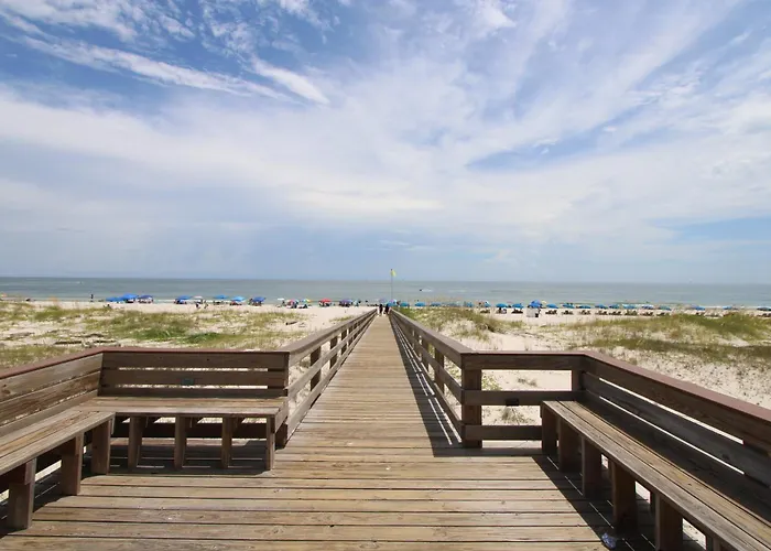 Welcome To Your Beachside Escape Tucked Away On The Serene Morgan Peninsula * Gulf Shores