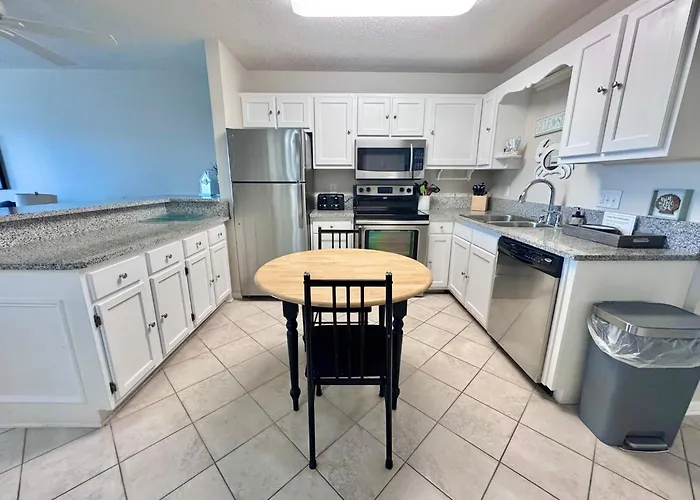Welcome To Your Beachside Escape Tucked Away On The Serene Morgan Peninsula Holiday home Gulf Shores